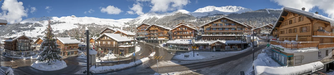 Place Central-from Hotel de Verbier-1