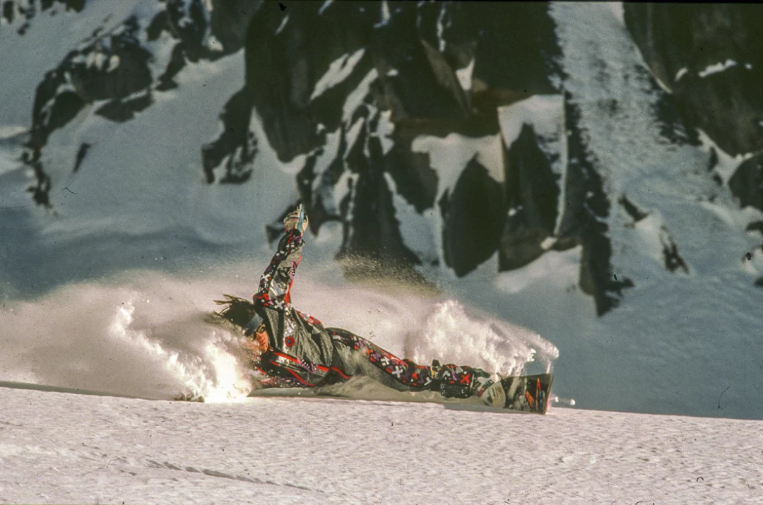 Serge Vetillie F- Under the Dru Chamonix for Quiksilver80's-170-9