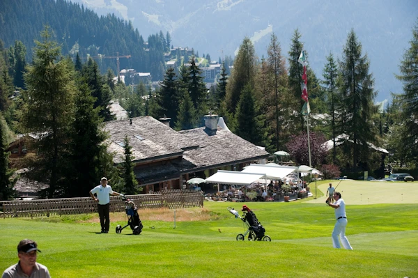 Verbier Golf Club No.15-57