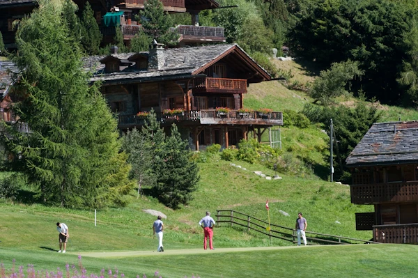 Verbier Golf Club No.16-64